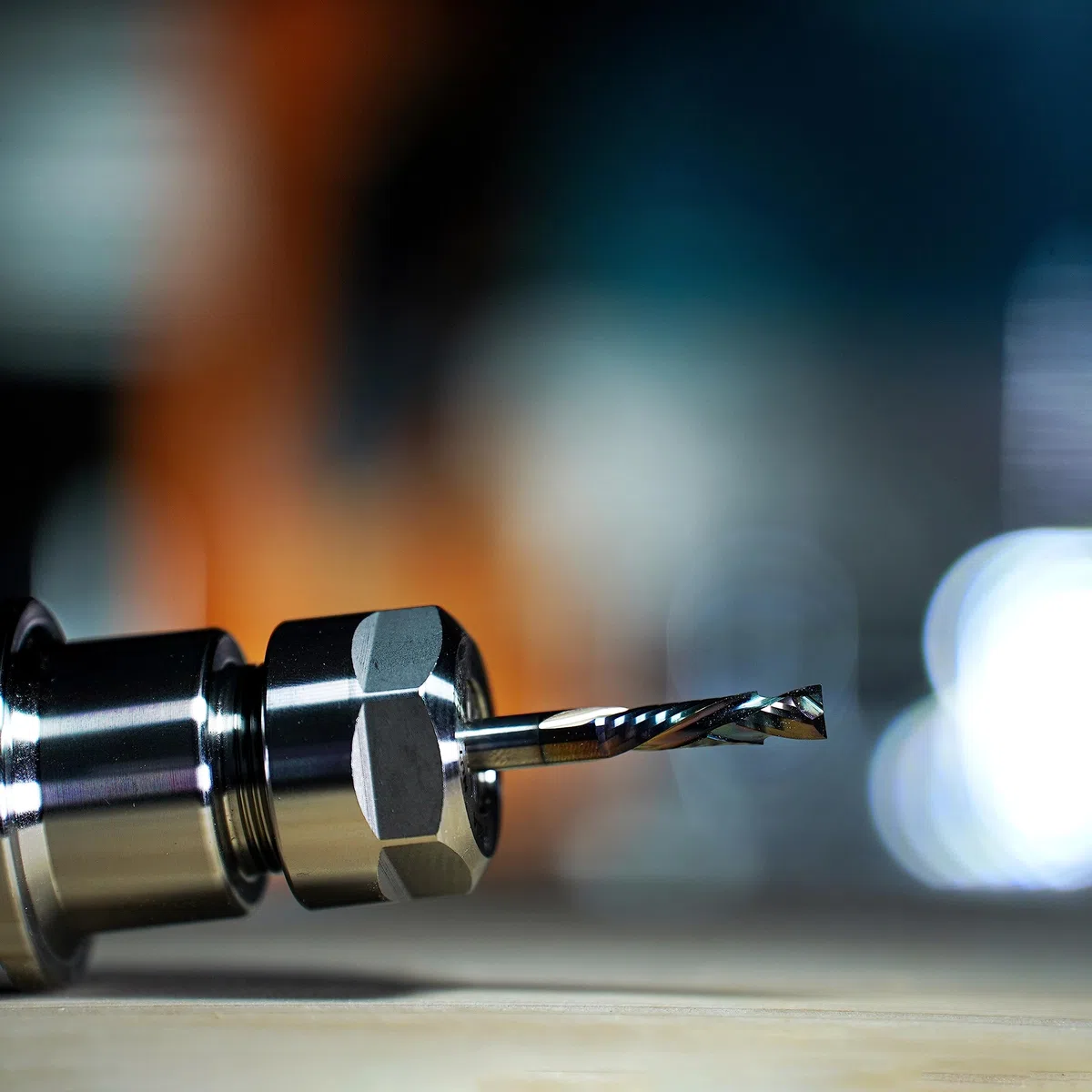 SpeTool Fresas para Madera 8 mm Fresa de Ranurar Compresión Fresa Helicoidal CNC Carburo Sólido Fresa Espiral con Revestimiento TAC HRC55 Extralarga Longitud de Corte 32mm Fresas de Corte de Madera